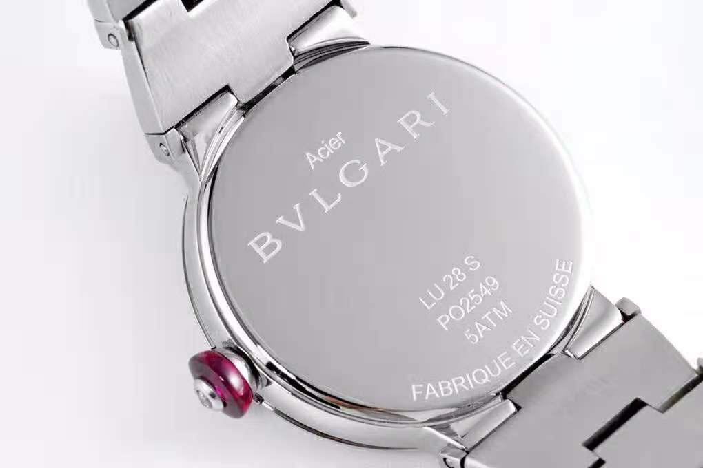 Lvcea Grey Dial in Steel with D1am0nd Bezel